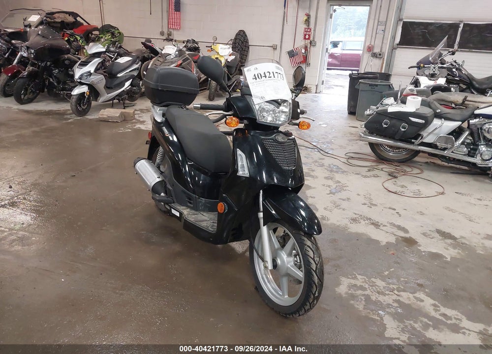 2009 KYMCO USA INC PEOPLE S/200 VIN: RFBD1H1199B250538
