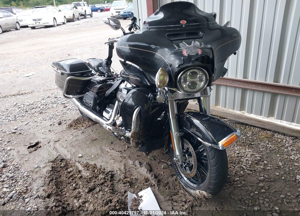 2017 HARLEY-DAVIDSON FLHTK ULTRA LIMITED VIN: 1HD1KED13HB671479