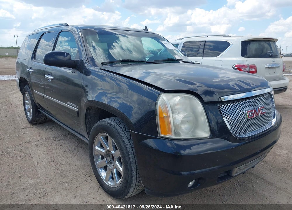 2012 GMC YUKON DENALI VIN: 1GKS1EEF8CR184107