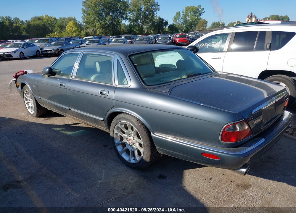 1999 JAGUAR XJ8 VIN: SAJHX1049XC865552