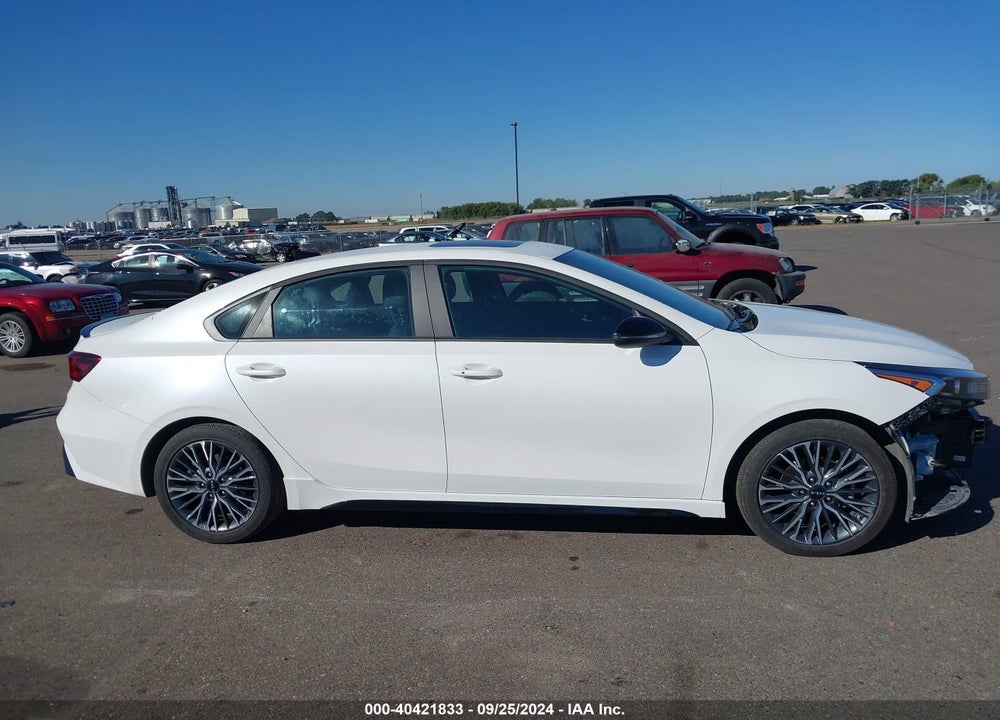 2023 KIA FORTE VIN: 3KPF54AD2PE631208