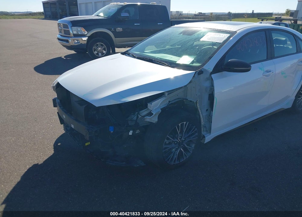 2023 KIA FORTE VIN: 3KPF54AD2PE631208