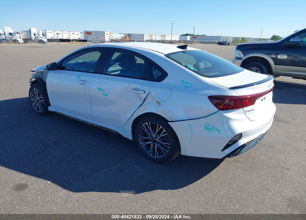 2023 KIA FORTE VIN: 3KPF54AD2PE631208