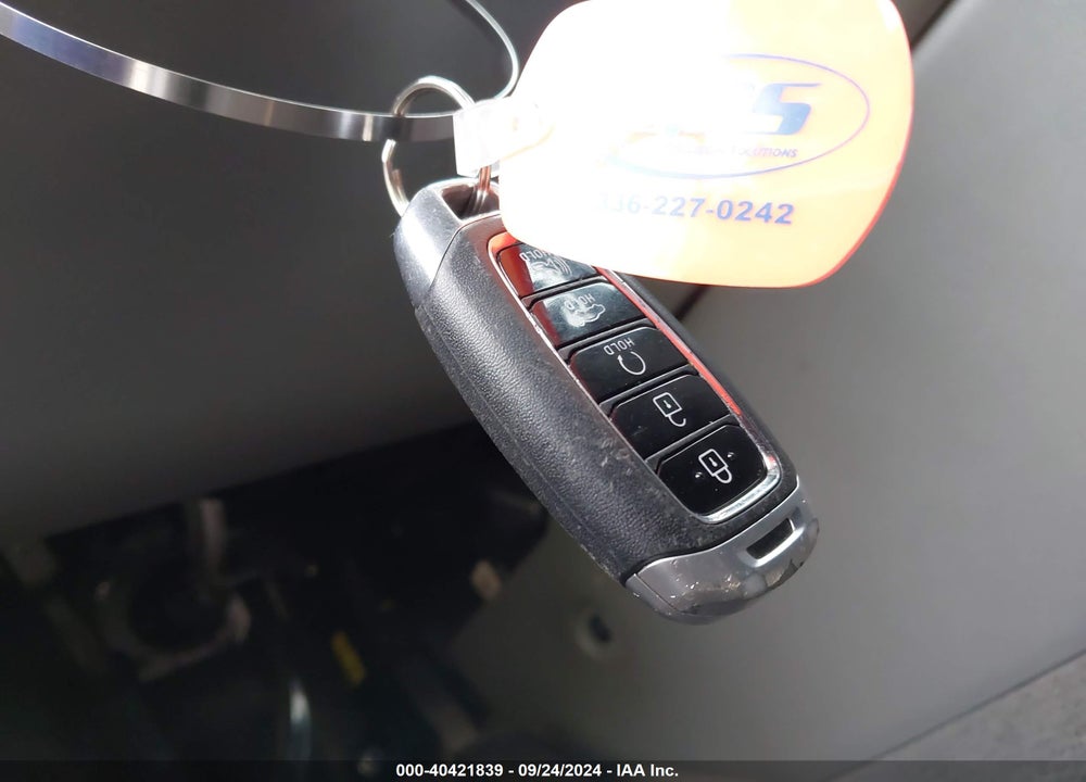 2022 HYUNDAI ELANTRA SEL VIN: KMHLM4AG2NU241171