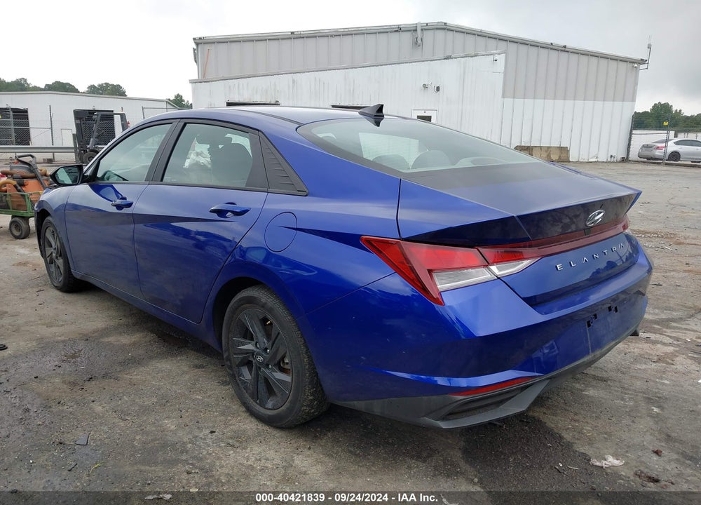 2022 HYUNDAI ELANTRA SEL VIN: KMHLM4AG2NU241171