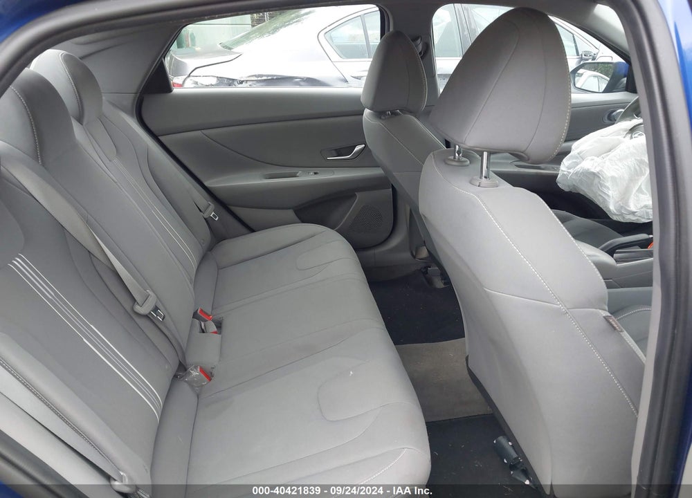 2022 HYUNDAI ELANTRA SEL VIN: KMHLM4AG2NU241171