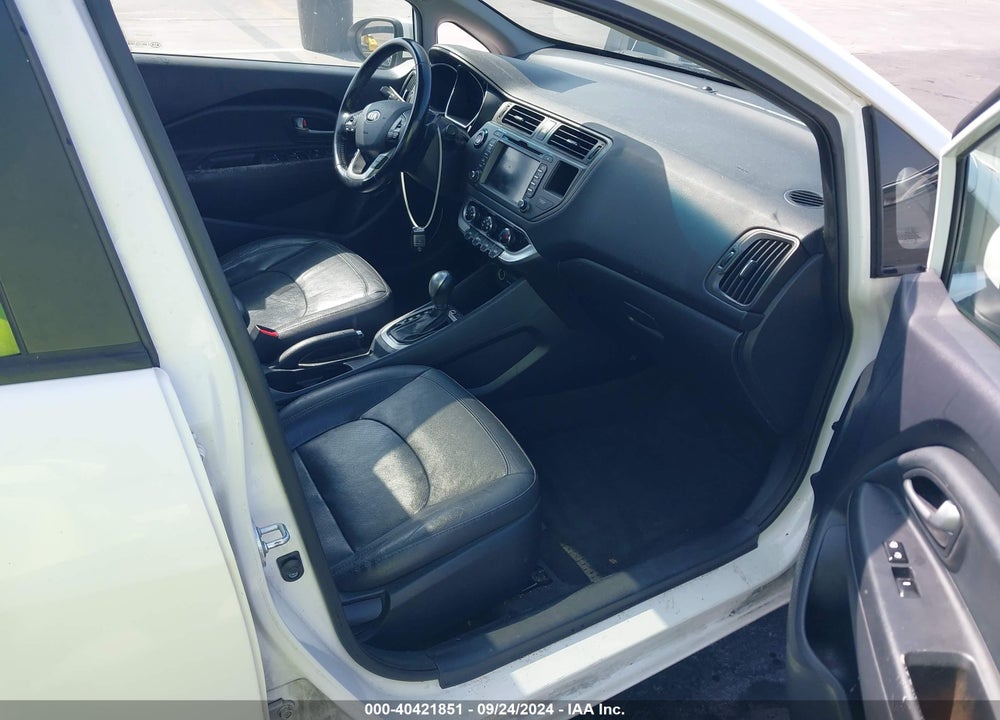 2014 KIA RIO SX VIN: KNADN4A39E6386907
