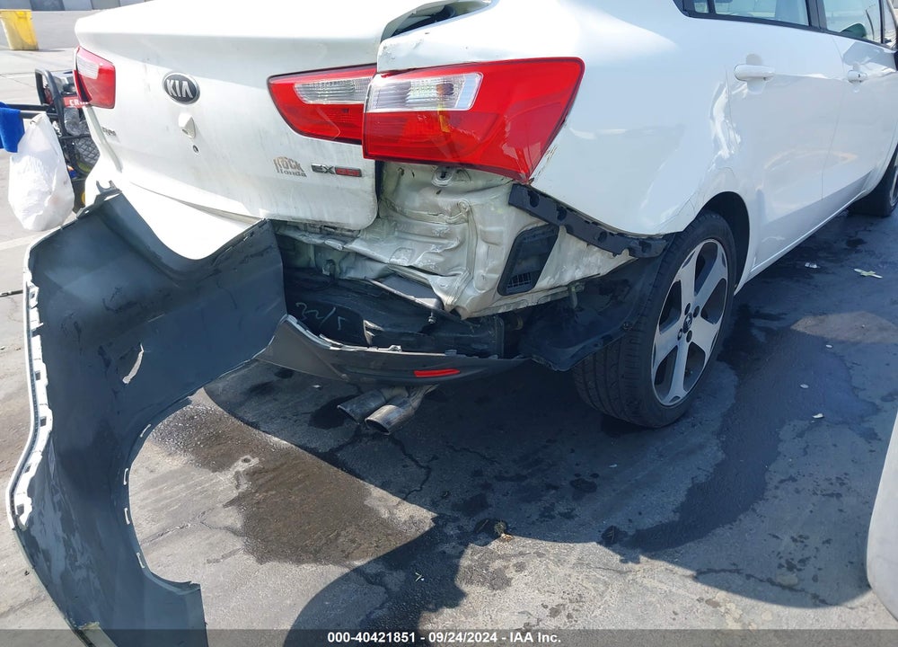 2014 KIA RIO SX VIN: KNADN4A39E6386907