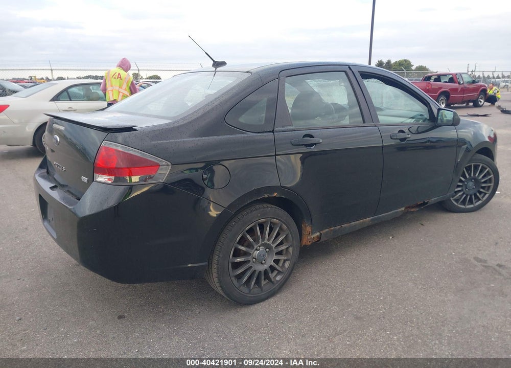 2010 FORD FOCUS SES VIN: 1FAHP3GN9AW291748