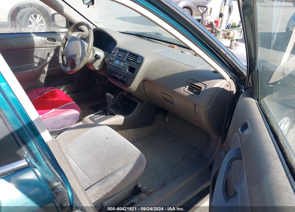 1998 HONDA CIVIC DX VIN: 2HGEJ6623WH609412