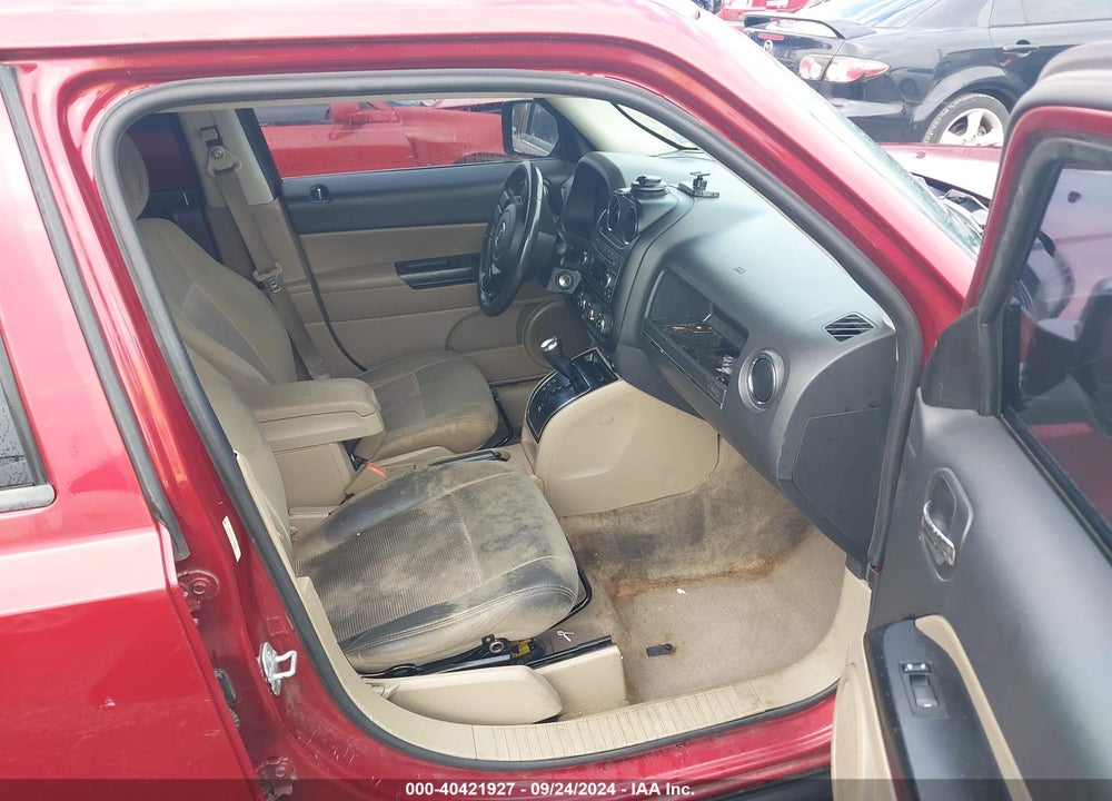 2014 JEEP PATRIOT LATITUDE VIN: 1C4NJPFB4ED818562