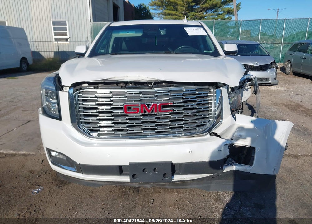 2018 GMC YUKON DENALI VIN: 1GKS2CKJ9JR150782