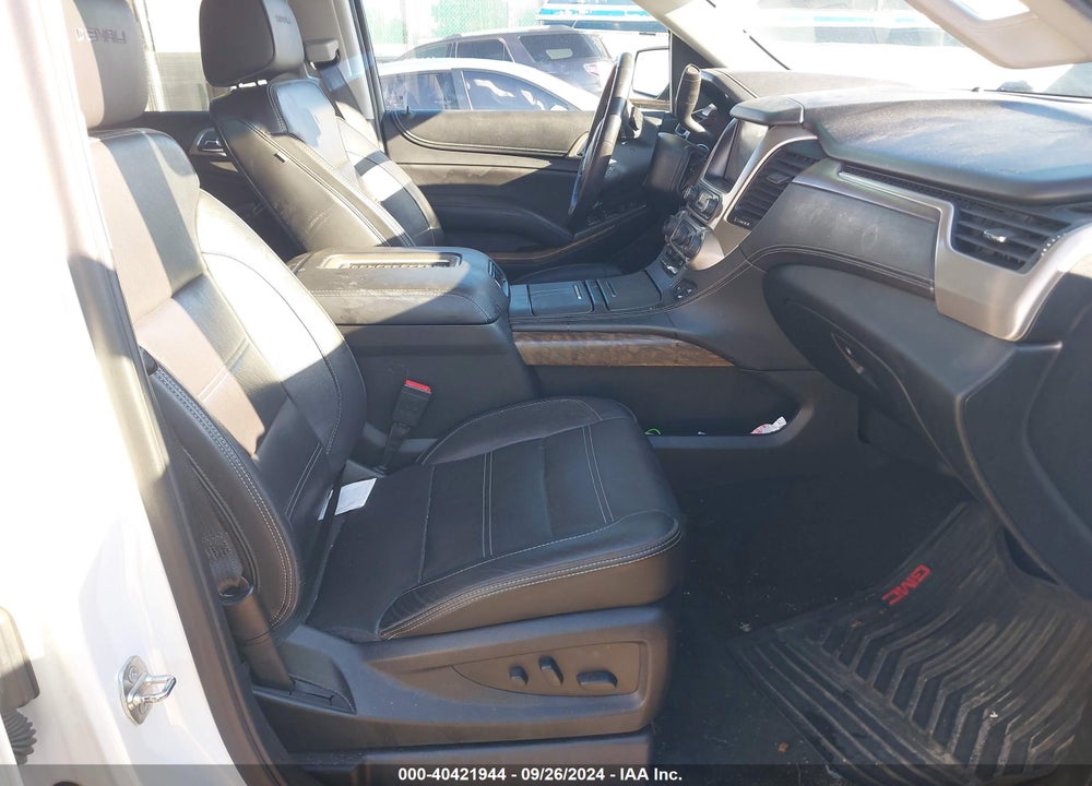 2018 GMC YUKON DENALI VIN: 1GKS2CKJ9JR150782