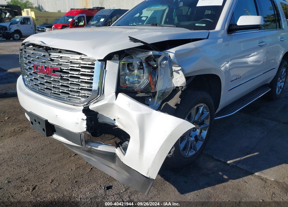 2018 GMC YUKON DENALI VIN: 1GKS2CKJ9JR150782