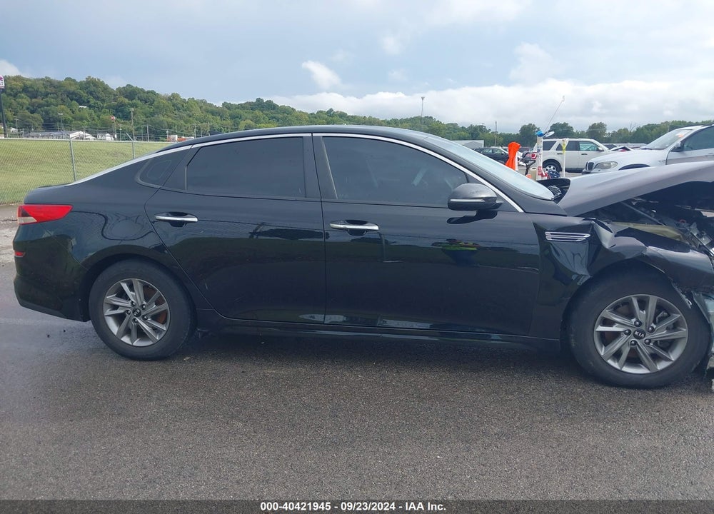 2019 KIA OPTIMA LX VIN: 5XXGT4L3XKG309902