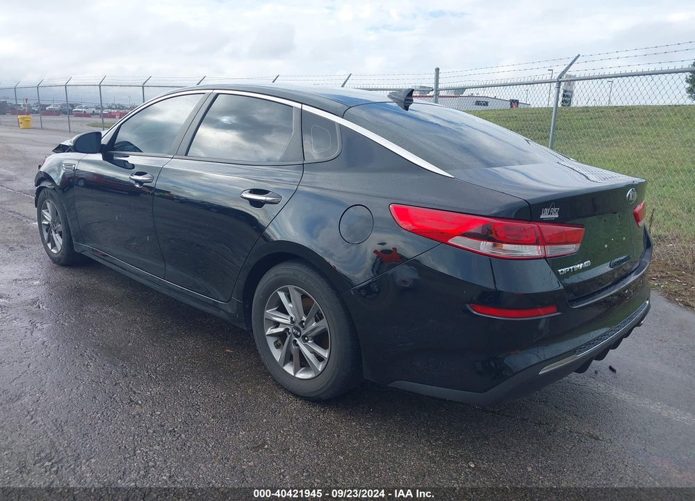 2019 KIA OPTIMA LX VIN: 5XXGT4L3XKG309902
