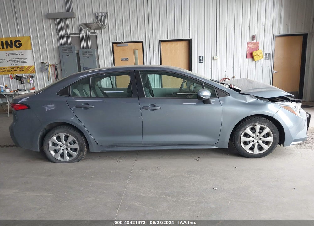2020 TOYOTA COROLLA LE VIN: 5YFEPRAE7LP107122