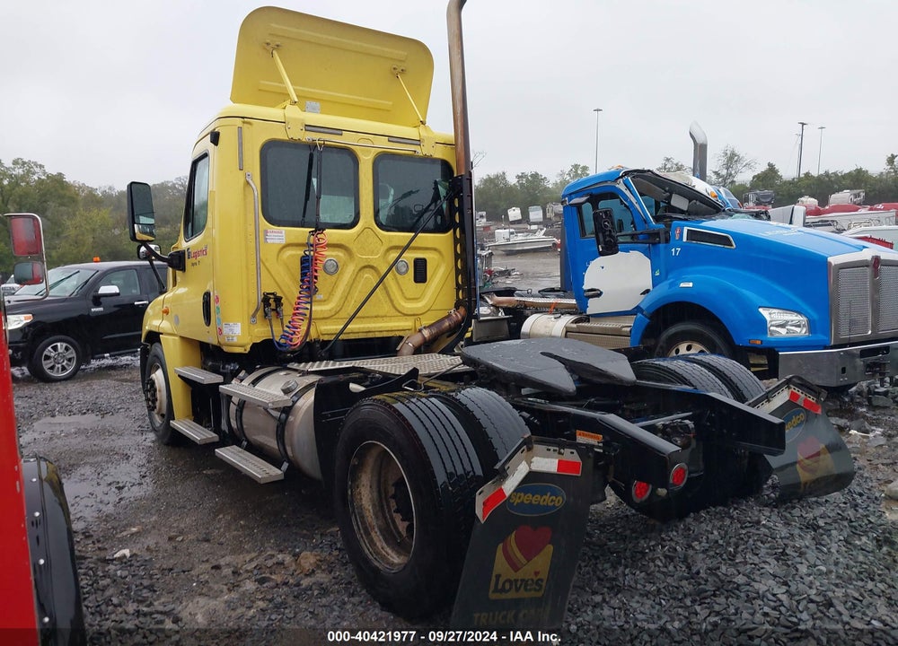 2014 FREIGHTLINER CASCADIA 125 VIN: 1FUBGDDV9ELFJ8885