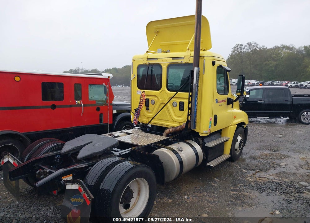 2014 FREIGHTLINER CASCADIA 125 VIN: 1FUBGDDV9ELFJ8885