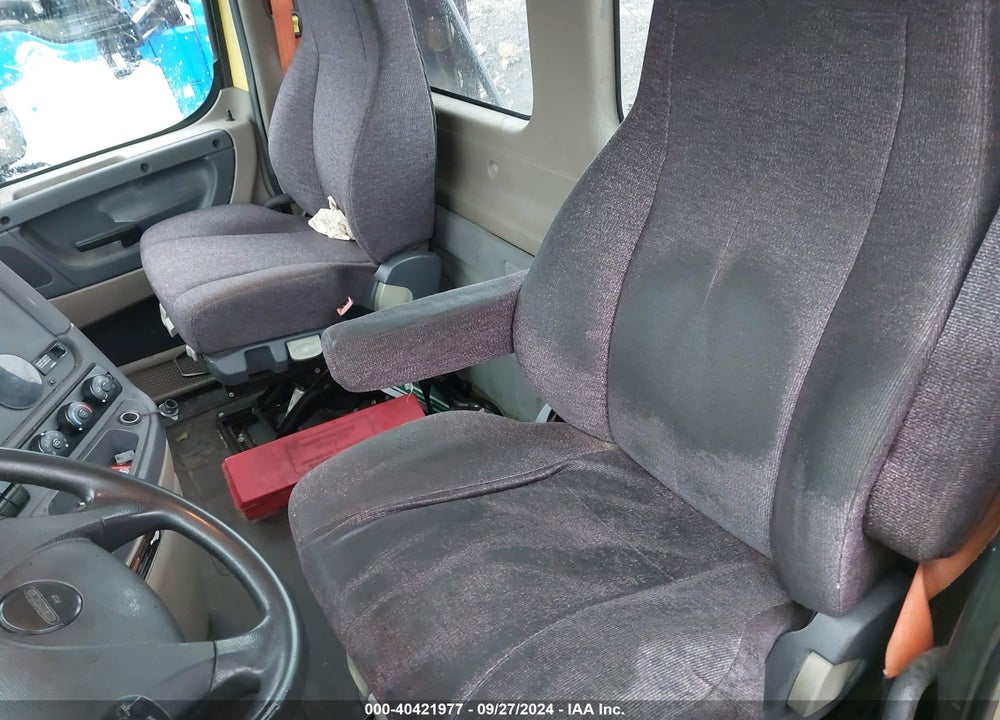 2014 FREIGHTLINER CASCADIA 125 VIN: 1FUBGDDV9ELFJ8885