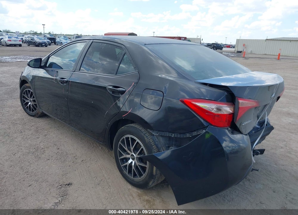 2017 TOYOTA COROLLA LE VIN: 5YFBURHE0HP658422