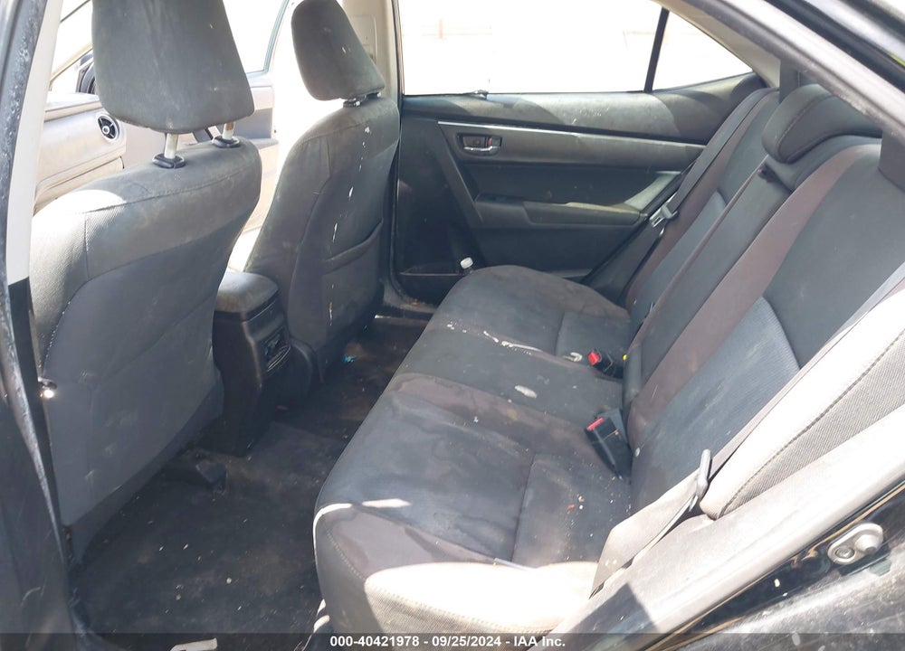 2017 TOYOTA COROLLA LE VIN: 5YFBURHE0HP658422