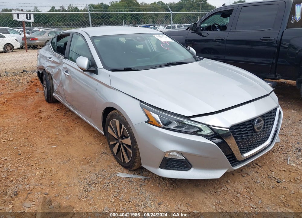 2021 NISSAN ALTIMA SV FWD VIN: 1N4BL4DV4MN350310