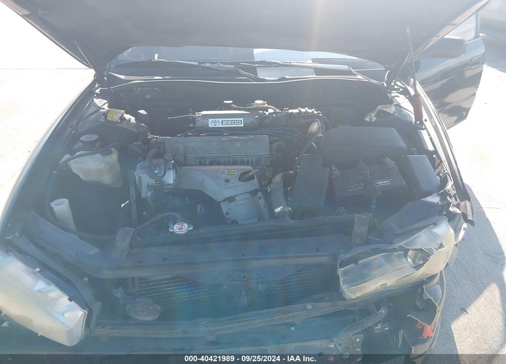 1994 TOYOTA CAMRY LE VIN: 4T1SK12E7RU448870