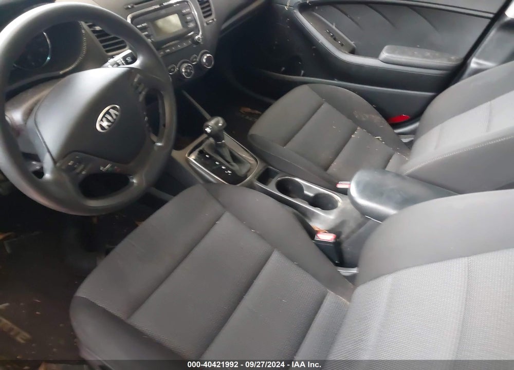 2017 KIA FORTE LX VIN: 3KPFK4A79HE087083