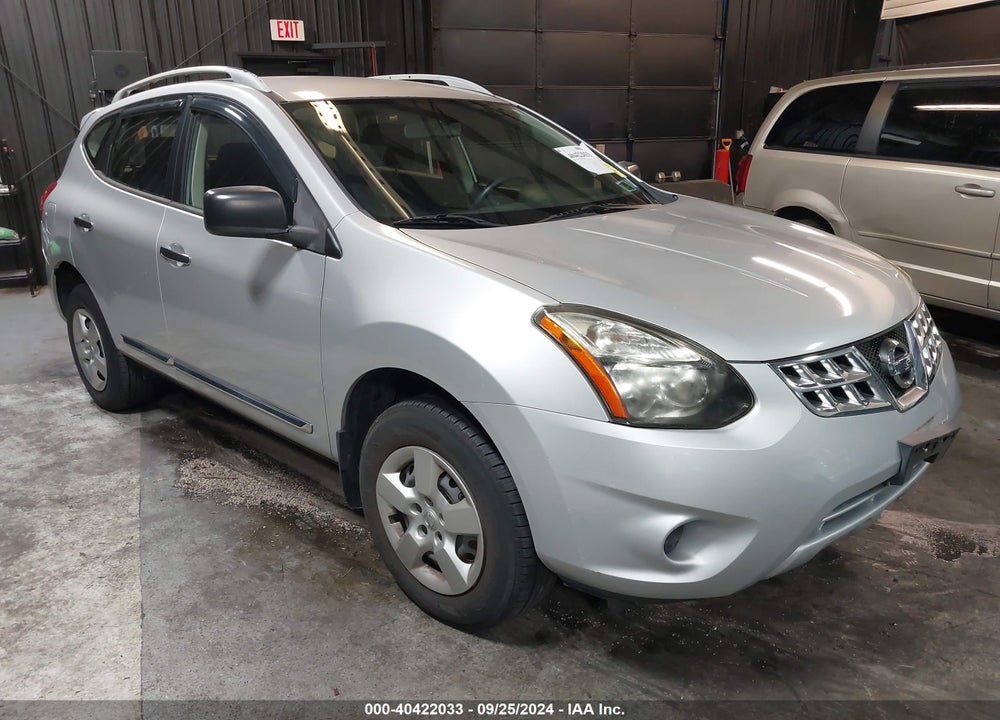 2014 NISSAN ROGUE SELECT S VIN: JN8AS5MV2EW203353