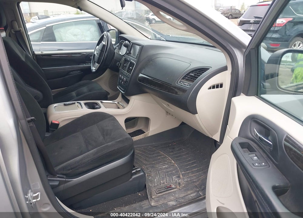 2015 DODGE GRAND CARAVAN SXT VIN: 2C4RDGCG7FR631355