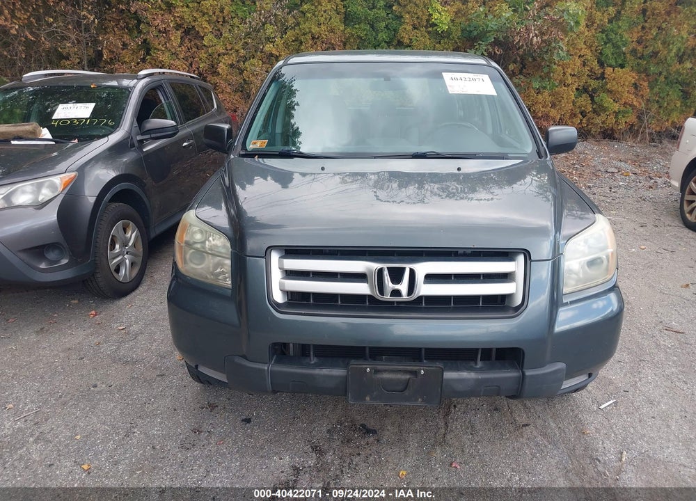 2006 HONDA PILOT LX VIN: 2HKYF18106H505942