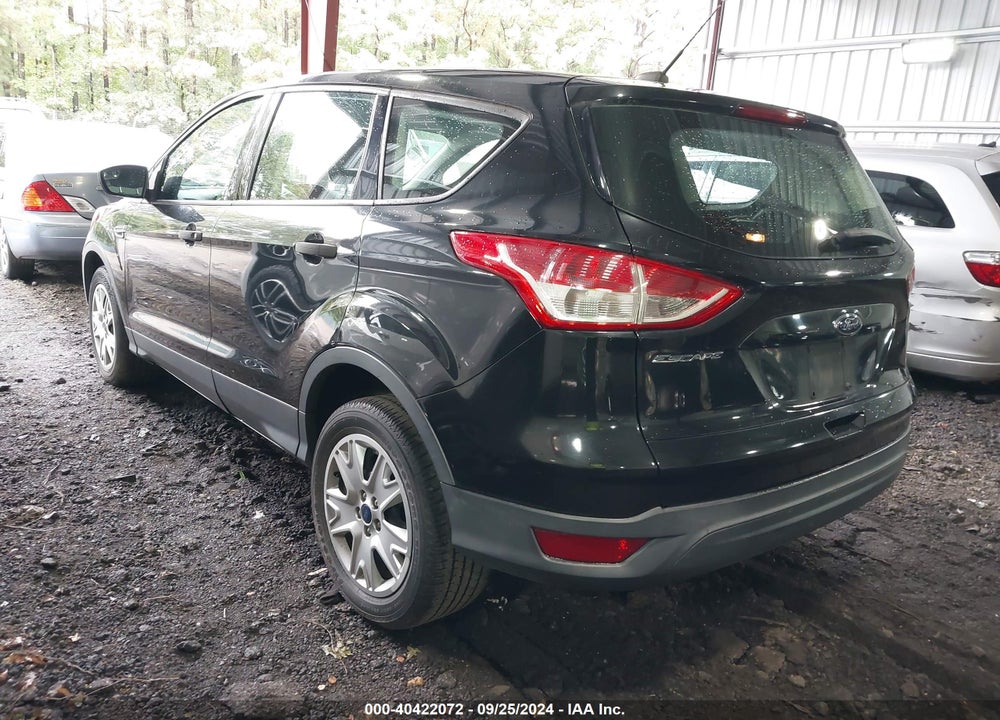 2013 FORD ESCAPE S VIN: 1FMCU0F79DUA21607