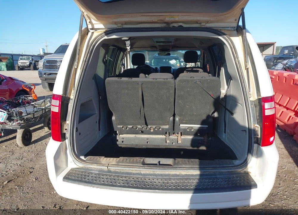2010 DODGE GRAND CARAVAN SXT VIN: 2D4RN5D15AR165044