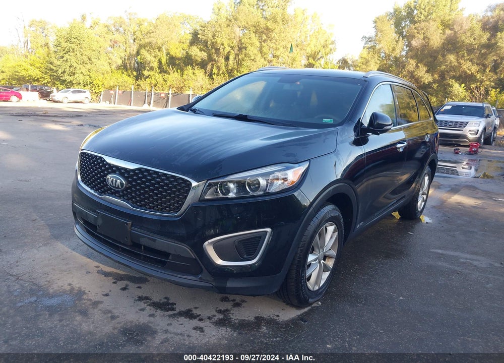 2017 KIA SORENTO 2.4L LX VIN: 5XYPGDA38HG298457
