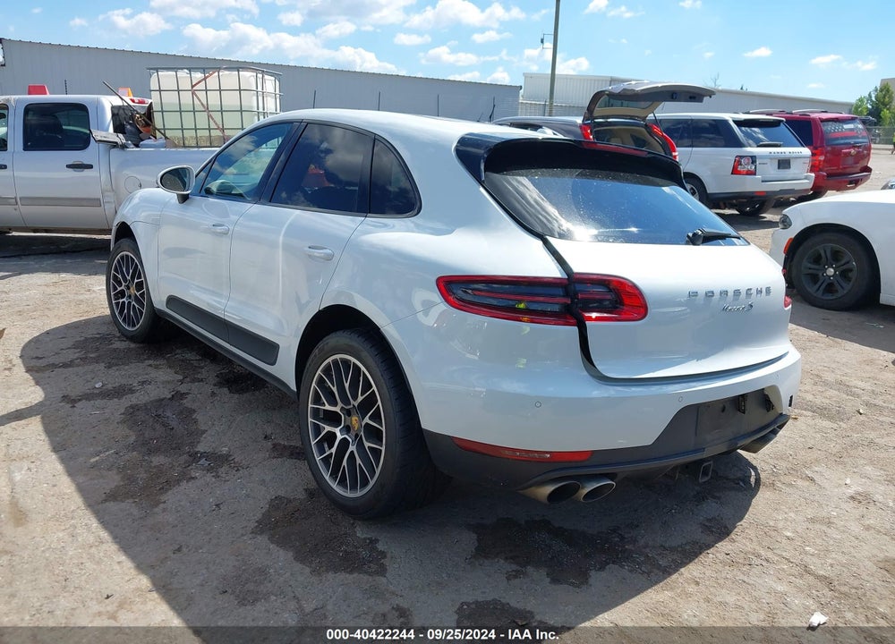 2016 PORSCHE MACAN S VIN: WP1AB2A53GLB48509