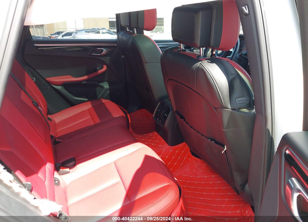 2016 PORSCHE MACAN S VIN: WP1AB2A53GLB48509
