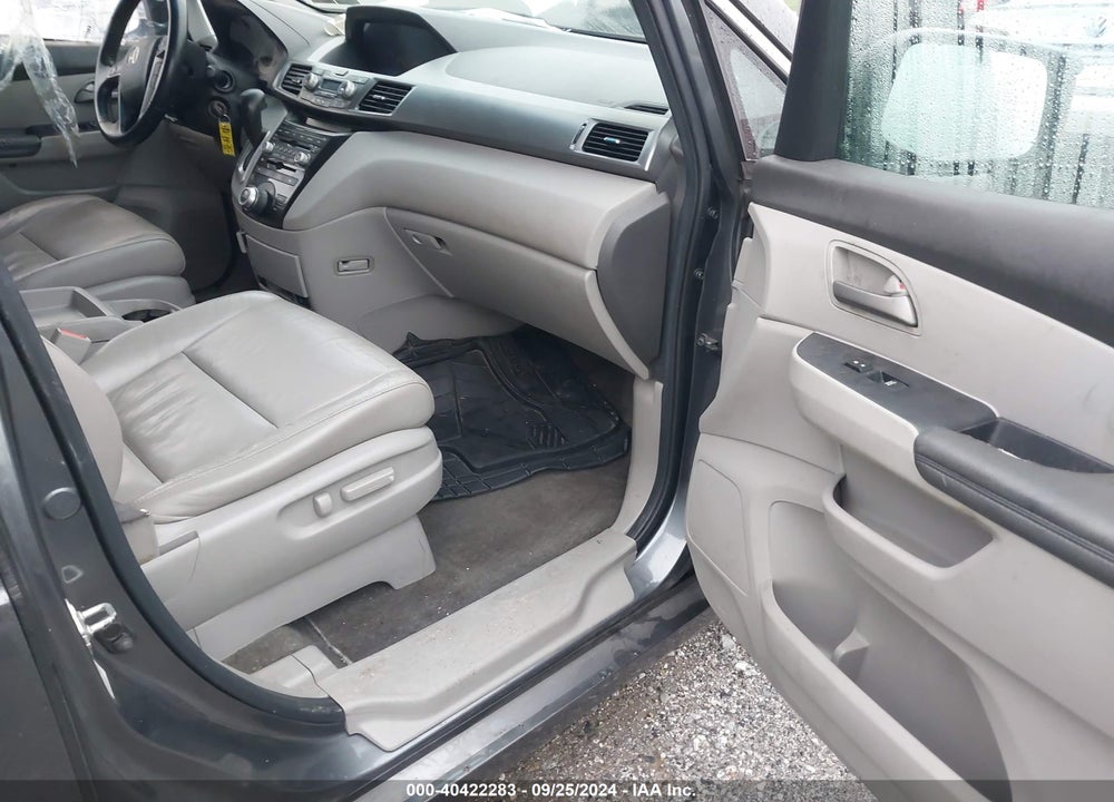 2011 HONDA ODYSSEY TOURING/TOURING ELITE VIN: 5FNRL5H92BB002965