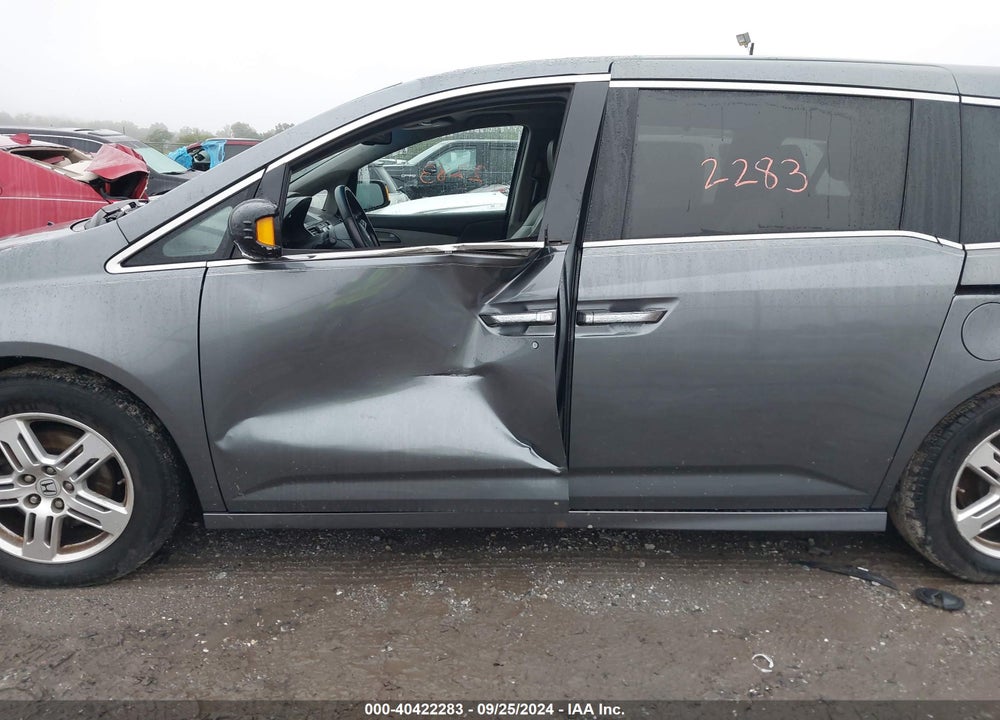 2011 HONDA ODYSSEY TOURING/TOURING ELITE VIN: 5FNRL5H92BB002965