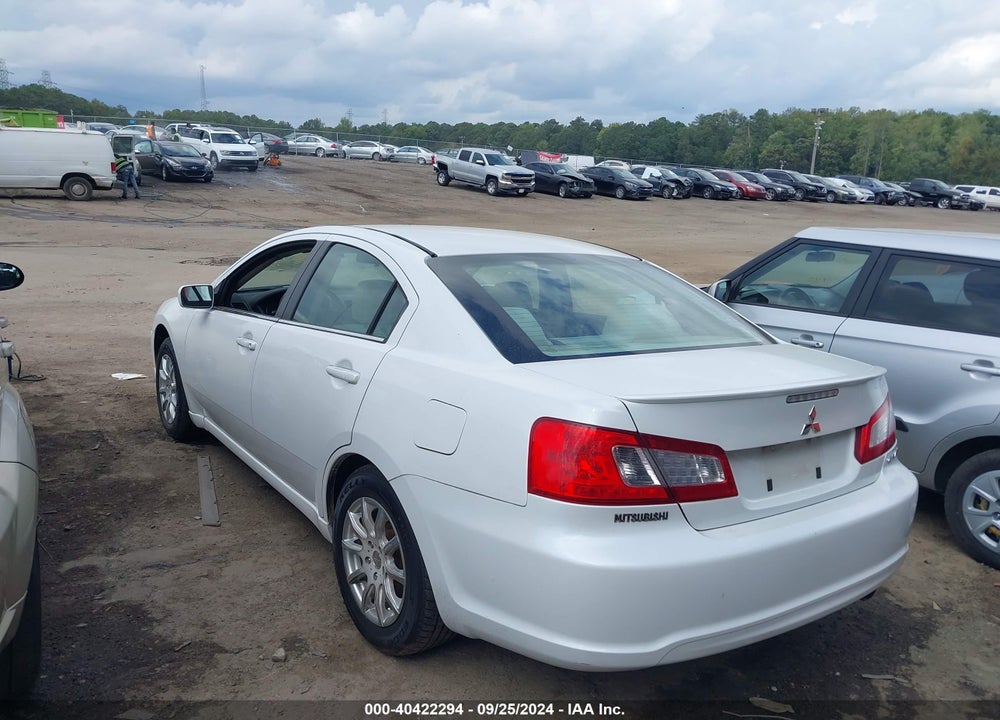 2011 MITSUBISHI GALANT ES/SE VIN: 4A32B3FF5BE031053