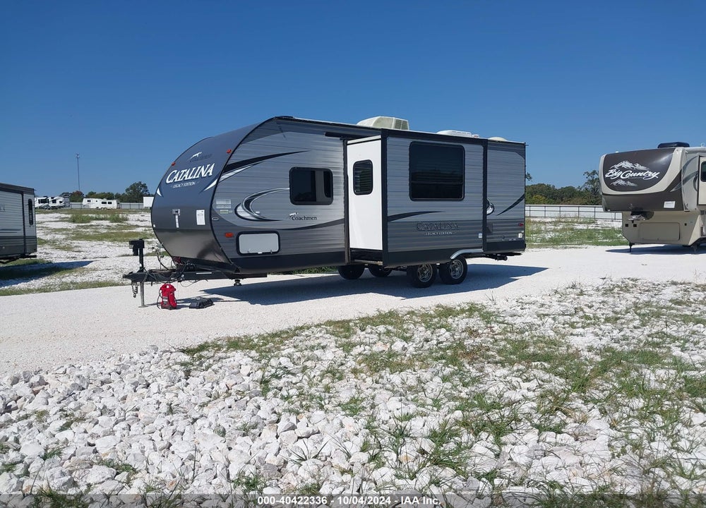 2018 COACHMEN 223RBS VIN: 5ZT2CALB8JU028351