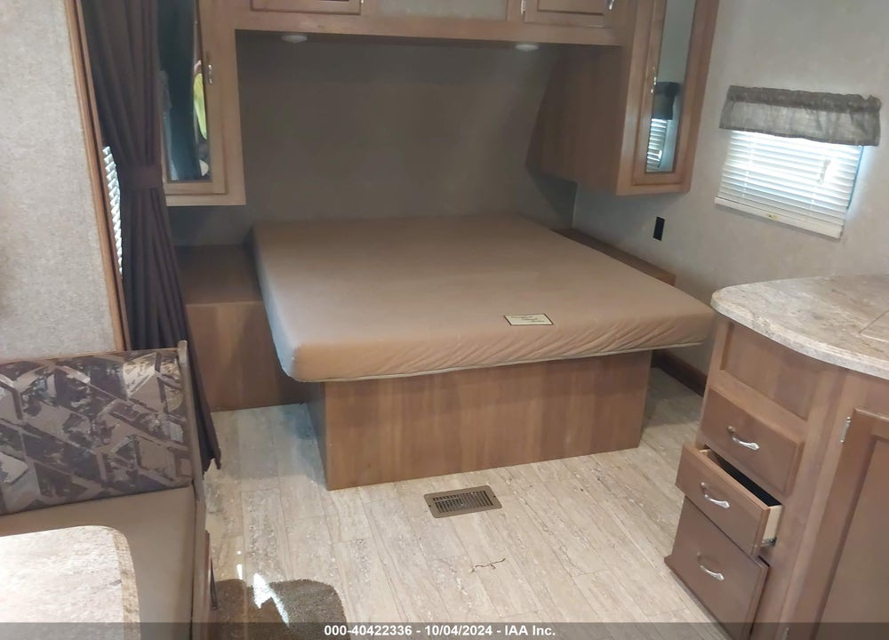 2018 COACHMEN 223RBS VIN: 5ZT2CALB8JU028351