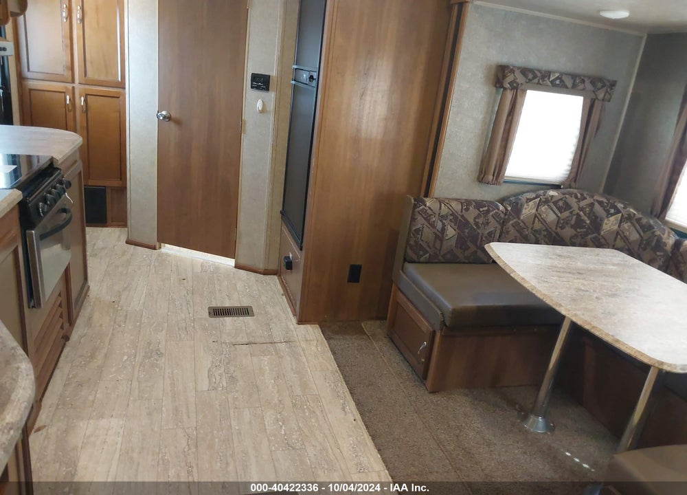 2018 COACHMEN 223RBS VIN: 5ZT2CALB8JU028351
