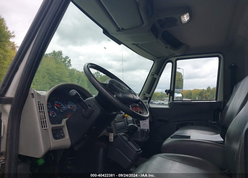 2018 INTERNATIONAL DURASTAR 4300 VIN: 3HAMMMML9JL569401