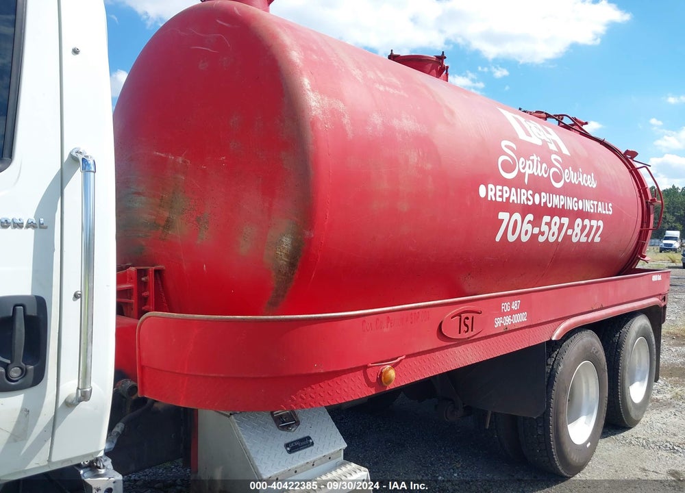 2005 INTERNATIONAL 4000 4400 VIN: 1HTMSAZR45J004625