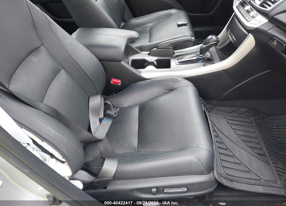 2013 HONDA ACCORD EX-L V-6 VIN: 1HGCR3F89DA030293