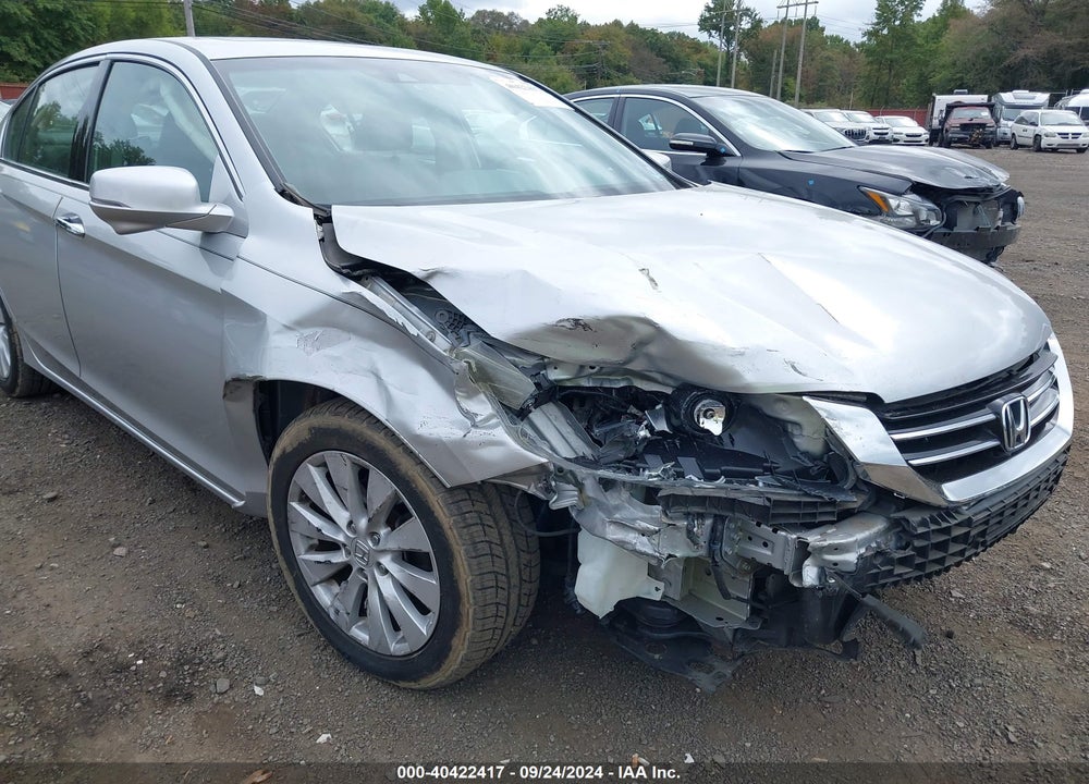 2013 HONDA ACCORD EX-L V-6 VIN: 1HGCR3F89DA030293
