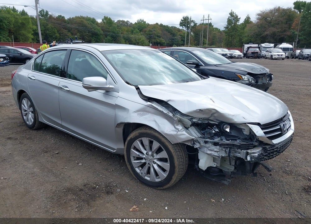 2013 HONDA ACCORD EX-L V-6 VIN: 1HGCR3F89DA030293