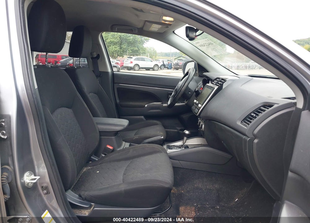 2020 MITSUBISHI OUTLANDER SPORT 2.0 SE VIN: JA4AP4AU8LU007987