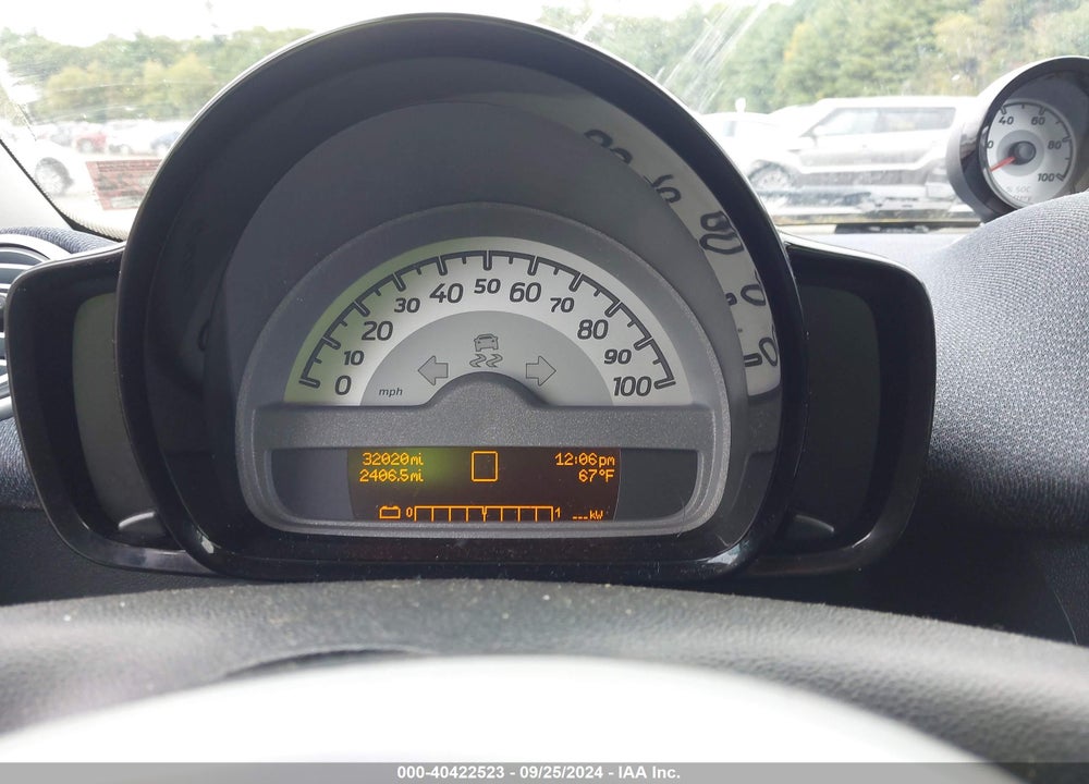 2013 SMART FORTWO ELECTRIC DRIVE PASSION VIN: WMEEJ9AA2DK722970